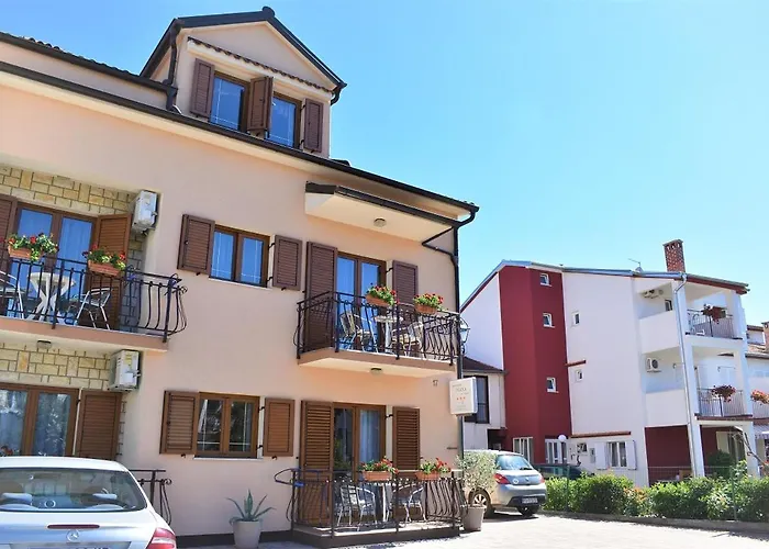 Apartments&Rooms Ivana